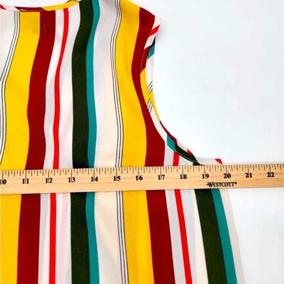 Madison Multicolored, Sleeveless Top- Size Extra Large - Picture 9 of 10